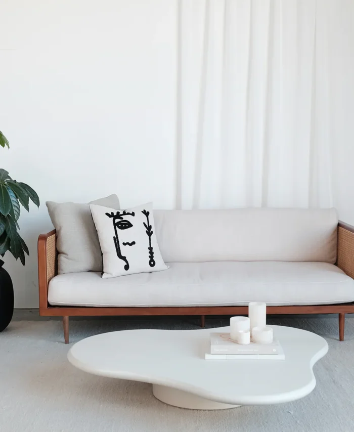 Kavos staliukas TOURS, "MicroSkin" betoninis paviršius, 120cm